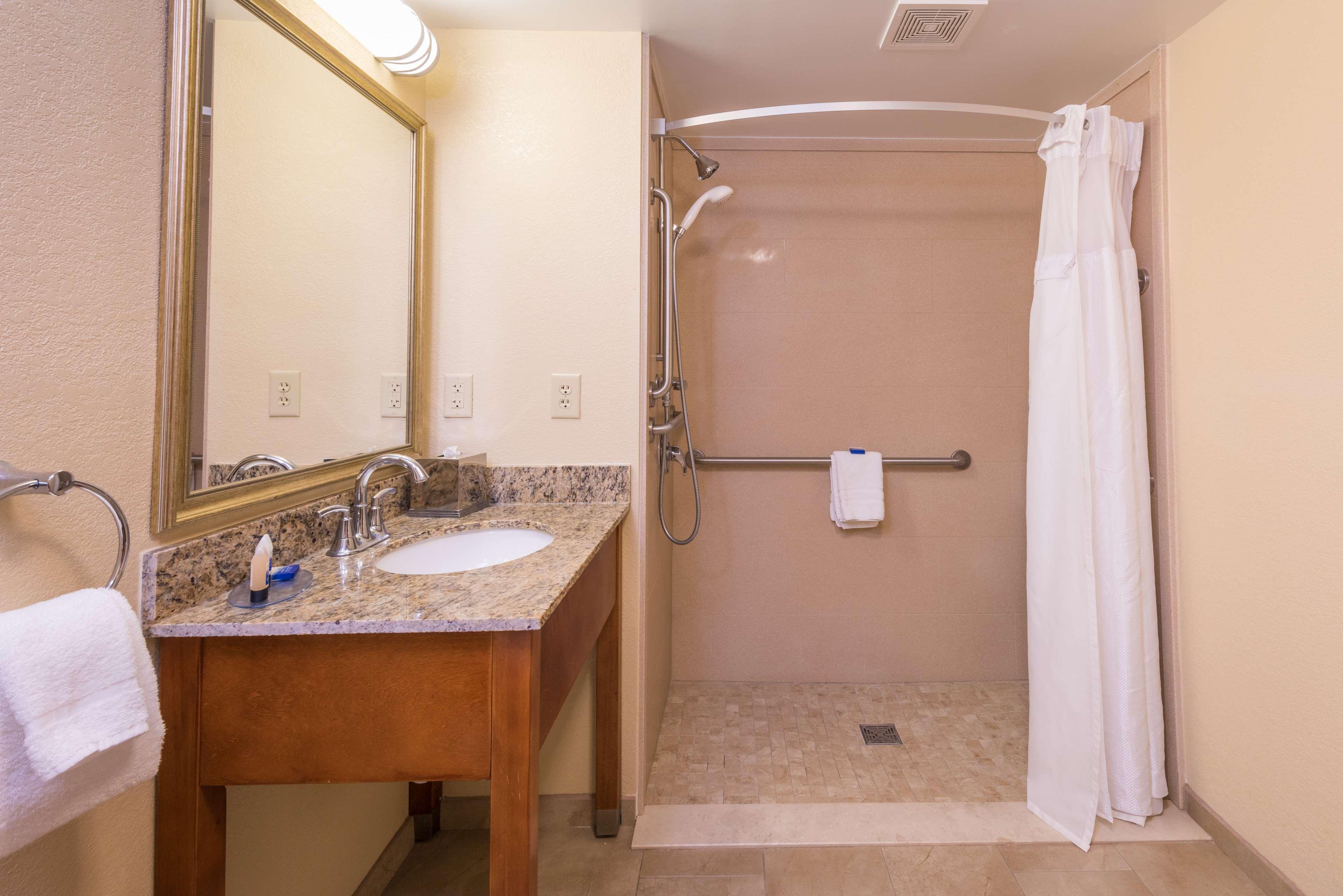 Best Western Charleston Inn Экстерьер фото