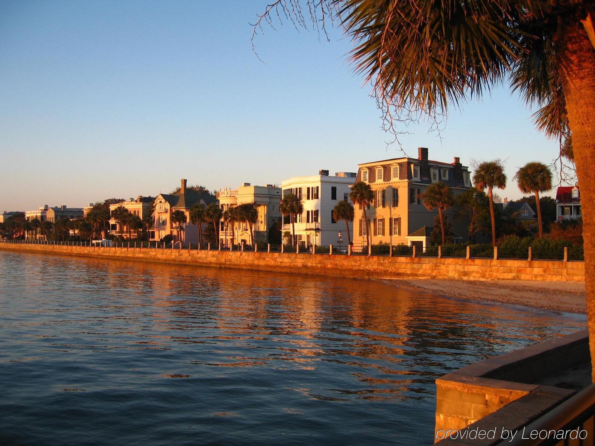 Best Western Charleston Inn Экстерьер фото