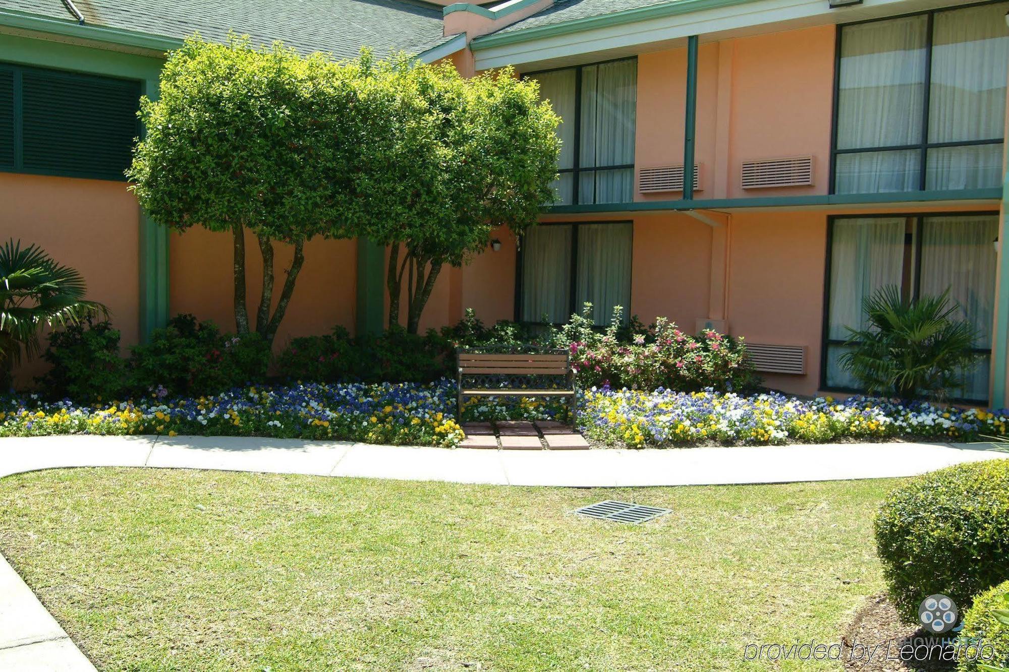 Best Western Charleston Inn Экстерьер фото