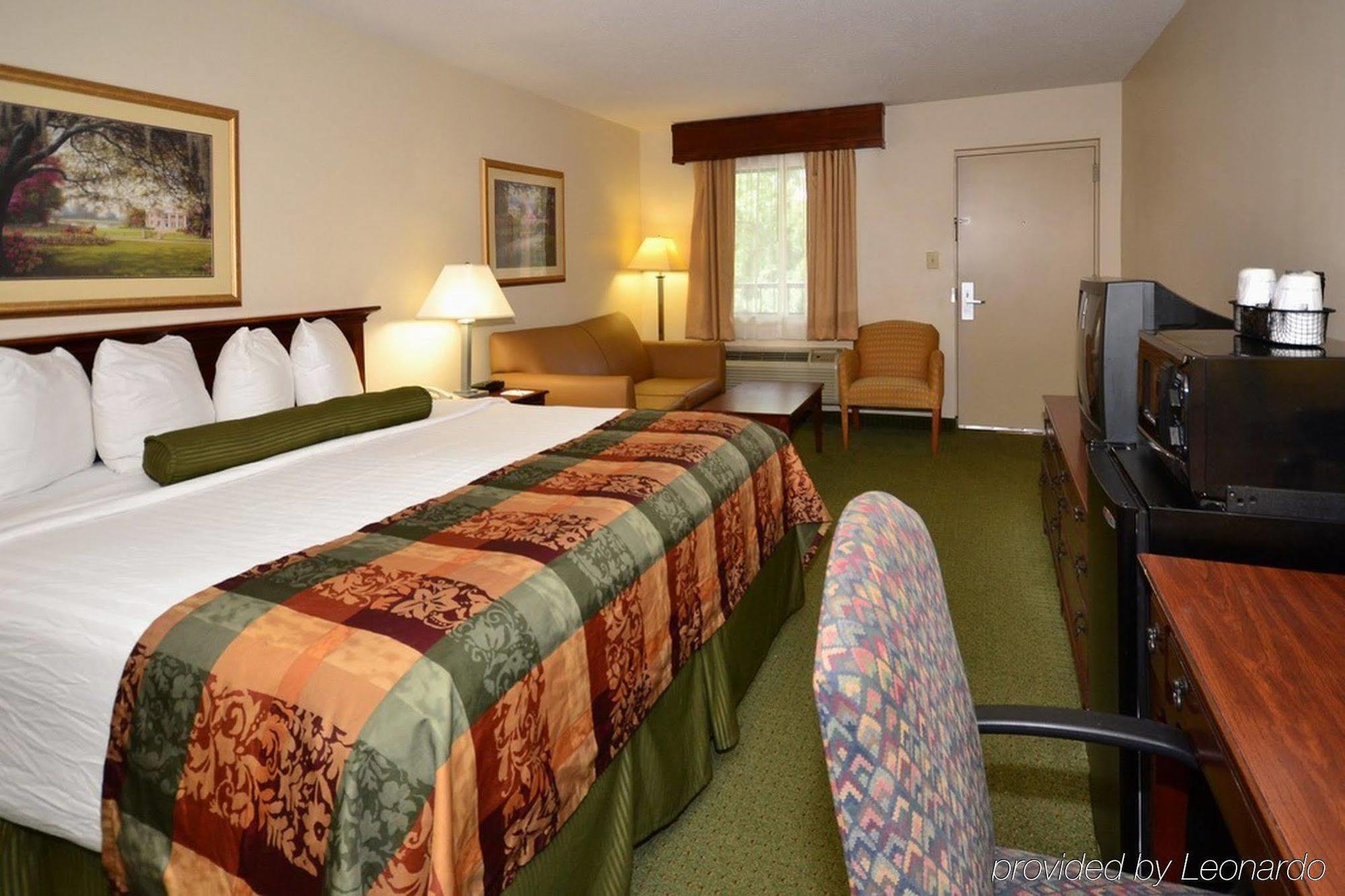 Best Western Charleston Inn Номер фото