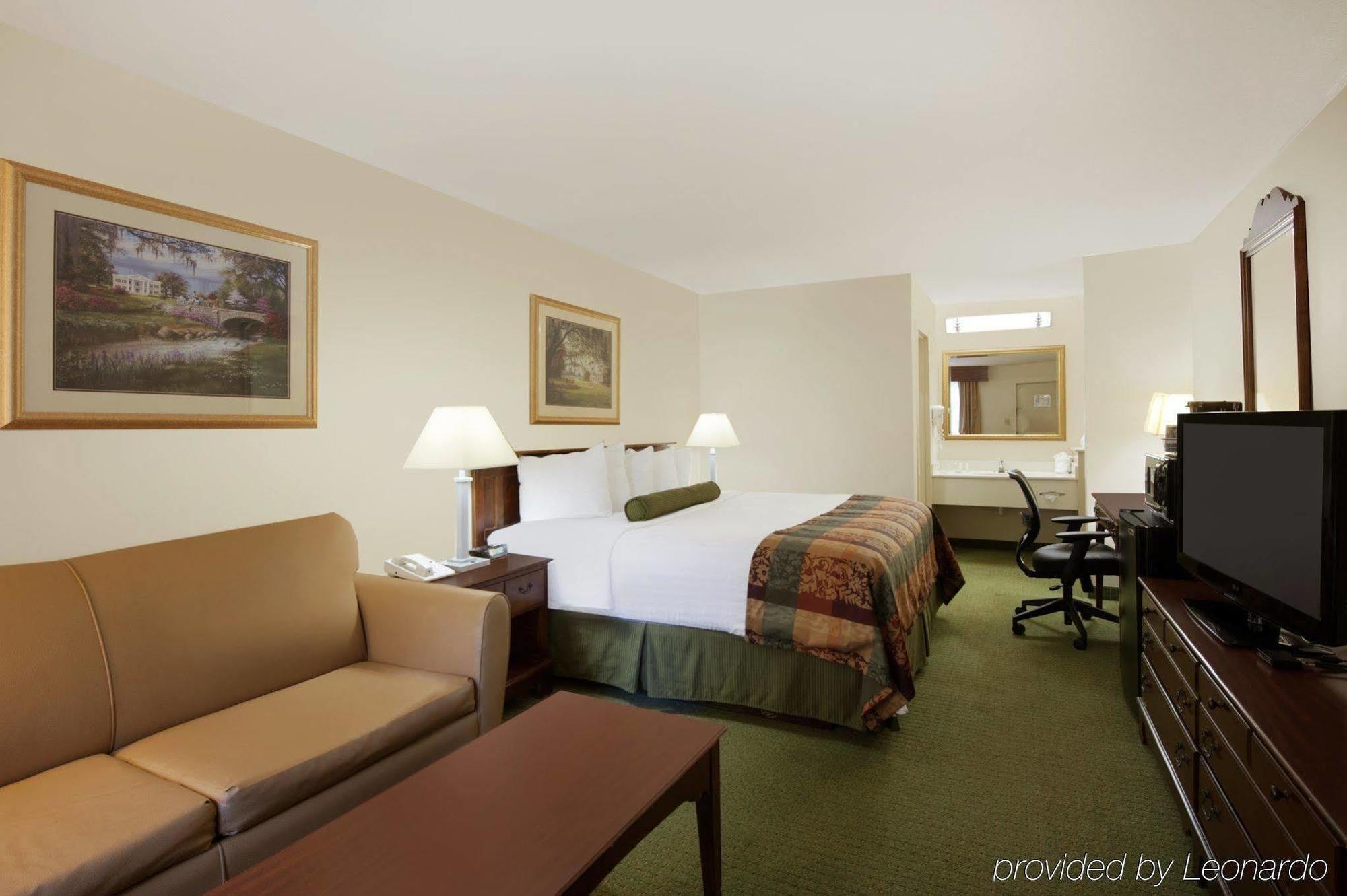 Best Western Charleston Inn Экстерьер фото