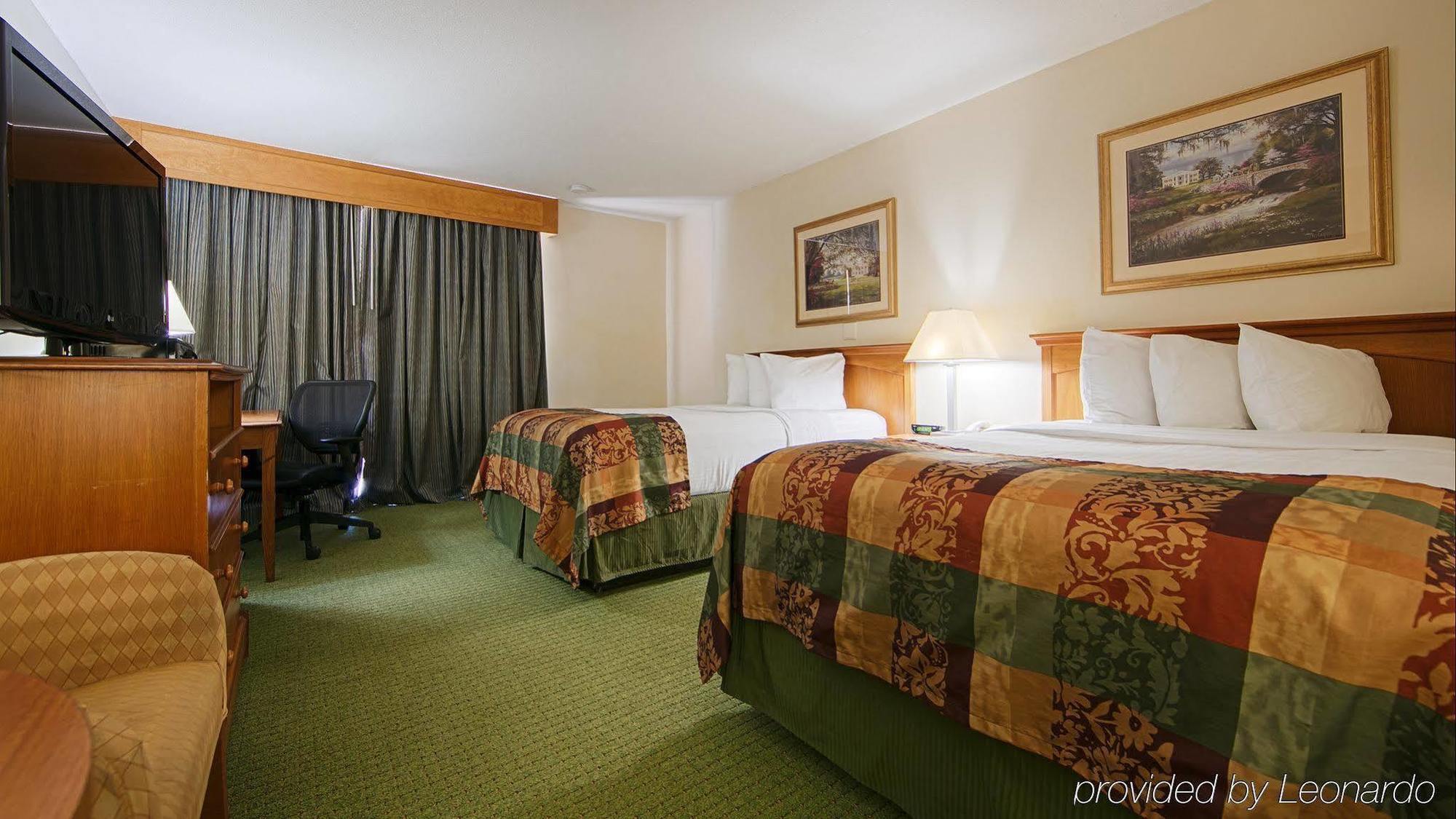 Best Western Charleston Inn Экстерьер фото